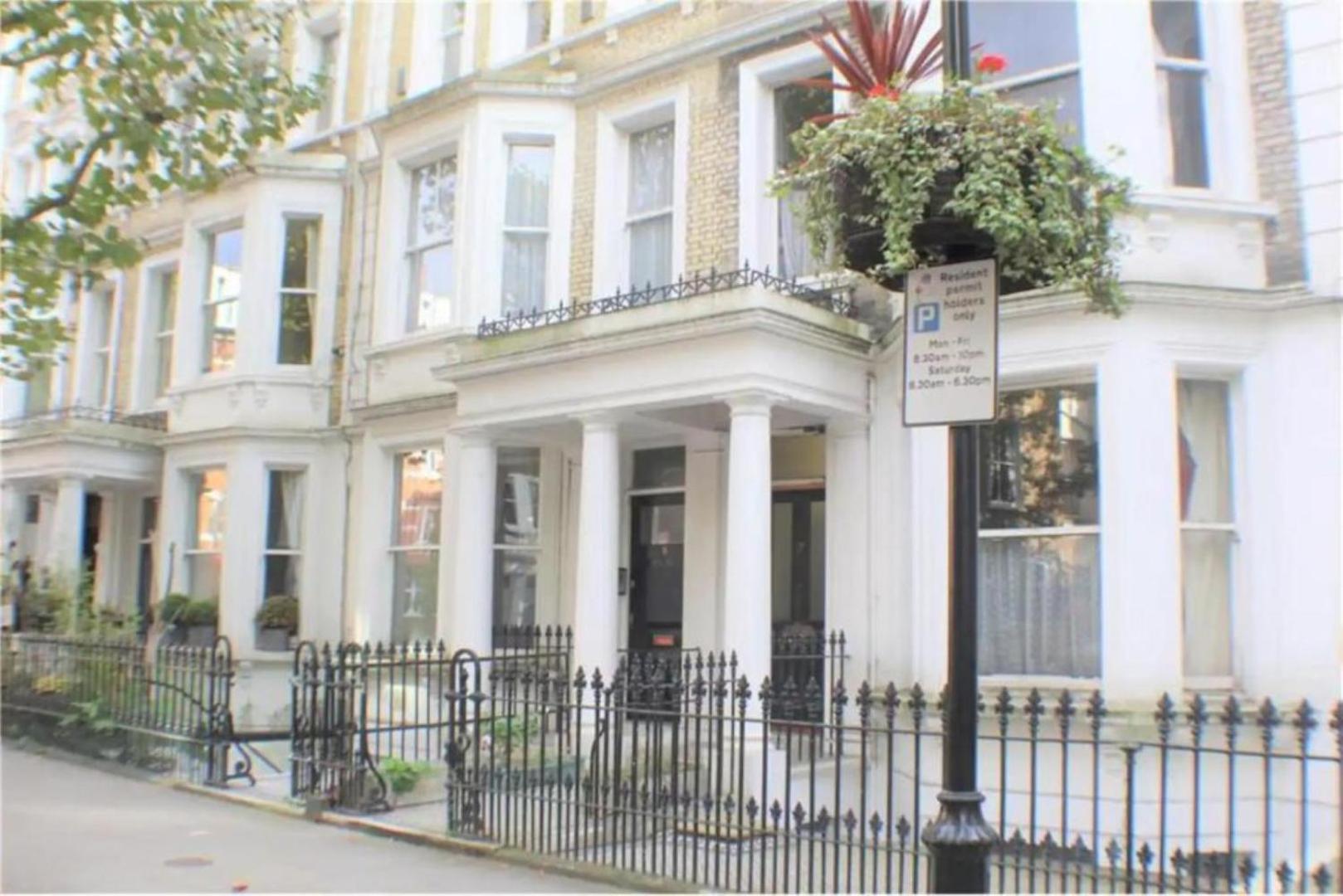 Stunning 2Bed 2Bath Apt In Earls Court Sleeps Six London Exteriör bild